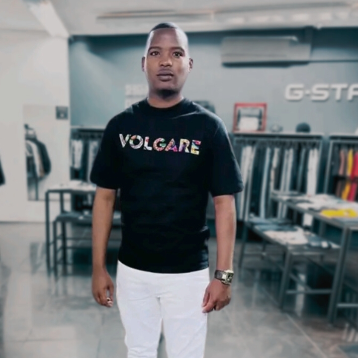 Volgare African Print Tee Black